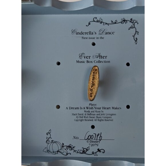 DISNEY CINDERELLA’S DANCE RARE 1ST ISSUE IN THE EVER AFTER MUSIC BOX COLLECTION - Picture 13 of 15